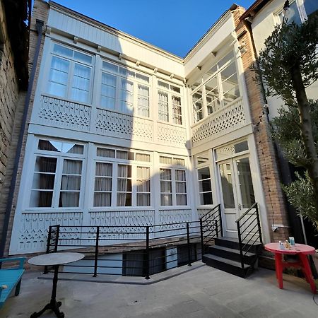 Comfort And History Tbilisi Ngoại thất bức ảnh